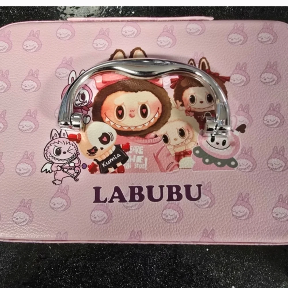 Small Labubu Bundle - Picture 2 of 2